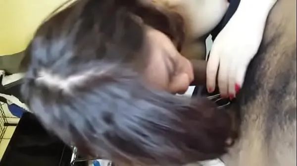 हॉट Asian GF Sucking Dong शानदार क्लिप्स