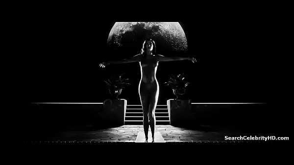 Clip nóng Eva Green in Sin City A Dame to k. For 2014 mát mẻ