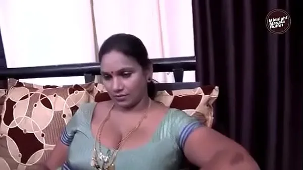 Hot Desi Aunty Romance with cable boy cool Clips