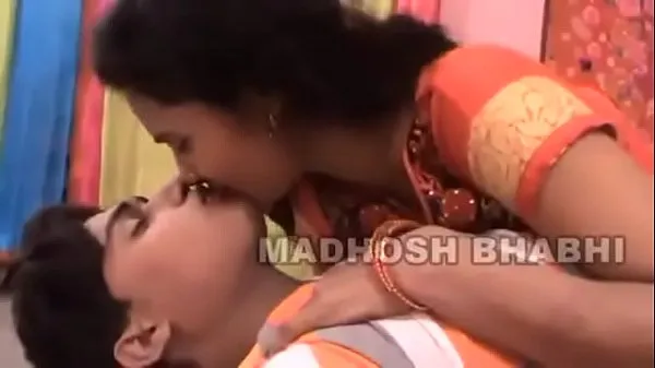 Mallu boy and girl enjoying sex and kissing Klip keren yang keren