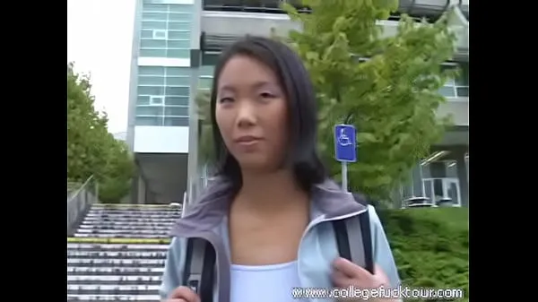 हॉट Asian Girl Gets Fucked In A Car शानदार क्लिप्स