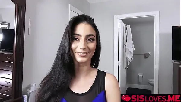 Jasmine Vega asked for stepbros help but she need to be naked Klip keren yang keren