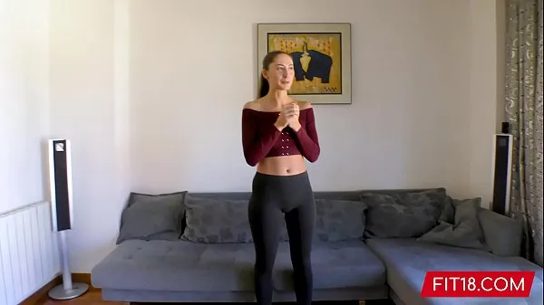 Clip interessanti Ragazza con grande asino da yoga scopata da agente di fitness castinginteressanti