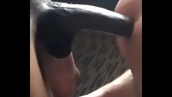 Clips Huge cock penetrates me interesantes