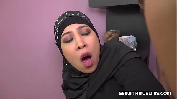 Hot Hot muslim babe gets fucked hard cool Clips
