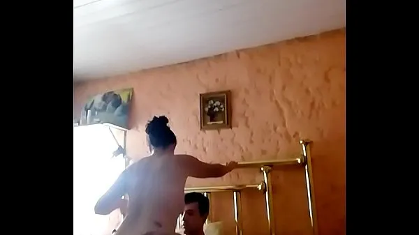 Ro et Lu. Vidéo maison, le jeune garçon lui a apporté les nerfs et se termine plus tôt que prévu. Et ma femme implacable comme toujours clips sympas