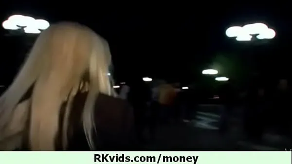 Heiße Teen chick is a perfect rider 5coole Clips