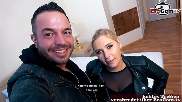 Heiße Deutsches Mädchen flirt auf Straße und fickt den User beim EroCom Date castingcoole Clips