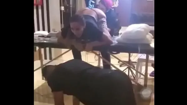 Clip nóng Anitta tattooing the cu mát mẻ