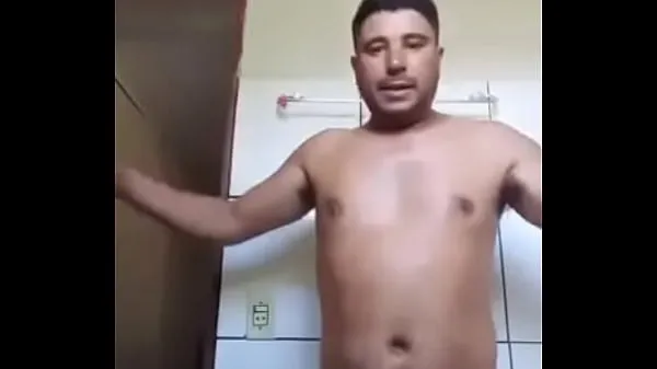 Clip interessanti Pirocão dancing (to laugh hahahainteressanti