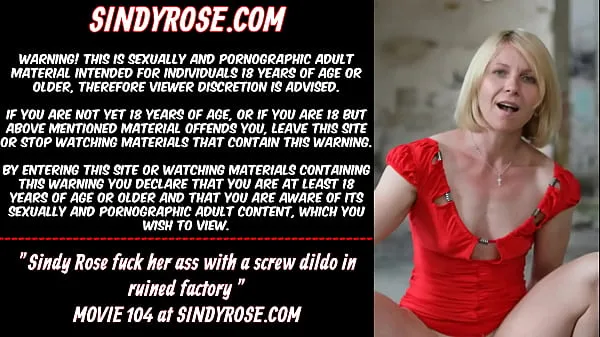 Καυτά Sindy Rose fuck her ass with a screw dildo in ruined factory δροσερά κλιπ