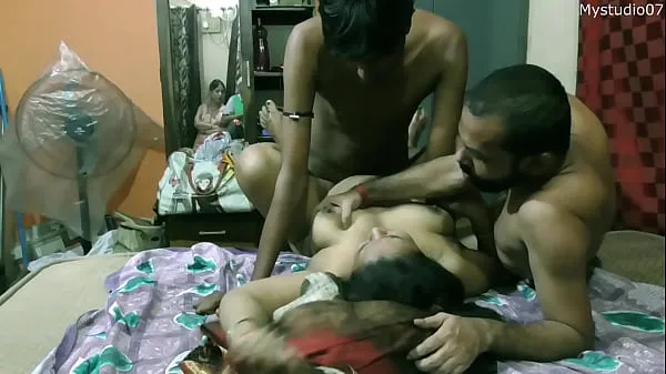 Indiana gostosa milf bhabhi fazendo sexo por dinheiro com dois cunhado !! com áudio quente sujo clipes legais