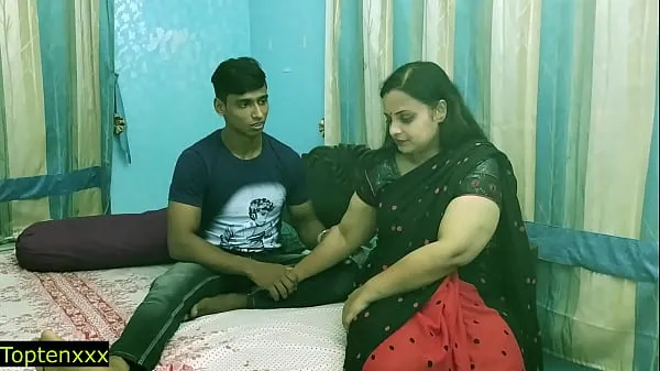 Menino jovem indiano fodendo seu bhabhi quente sexy secretamente em casa !! Melhor sexo de jovem indiana clipes legais