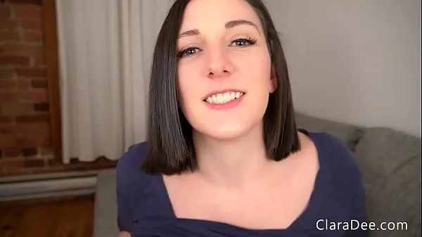 Heiße Gesichtsbehandlung DONNERSTAG - Clara Deecoole Clips