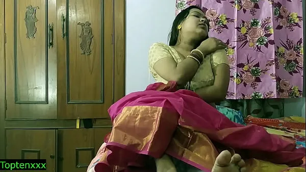 Hot Indian sexy bhabhi getting hot for sex but who will fuck her? watch till the end cool Clips