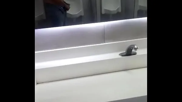 cum in public bathroom مقاطع رائعة