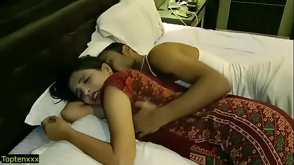 Indian hot beautiful girls first honeymoon sex!! Amazing XXX hardcore sex clipes legais