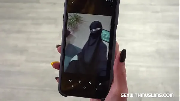 Hot Woman in niqab makes sexy photos cool Clips