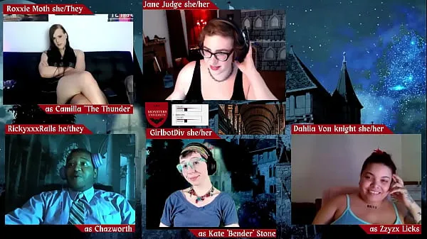 Clip interessanti RPG Monsters U episodio 16 con Jane Judge, RickyxxxRails, Roxxie Moth, Dahlia von Knight e Girlbot Div DND Gioco di ruolointeressanti