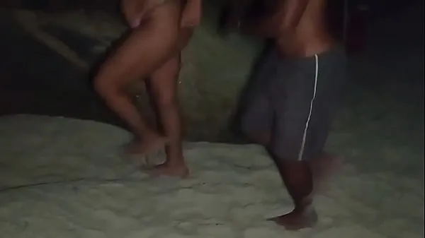 Risky public sex on the beach almost caught by the police clipes legais